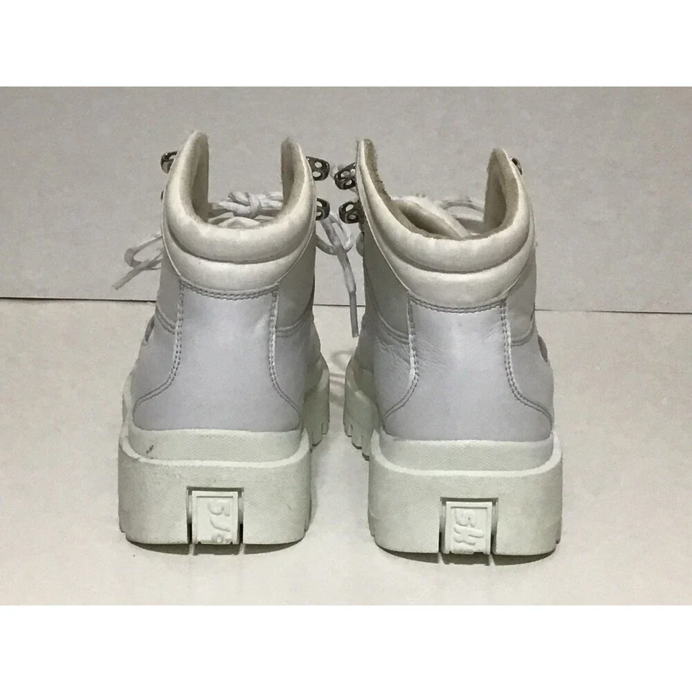 Skechers Shindigs Renegade Sneaker Sz 7 White Leather Chunky Boots Retro Chic